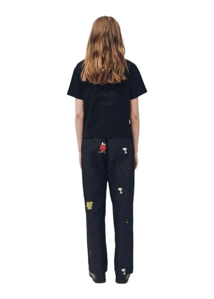Anya Snoopy sitting T-shirt - Black