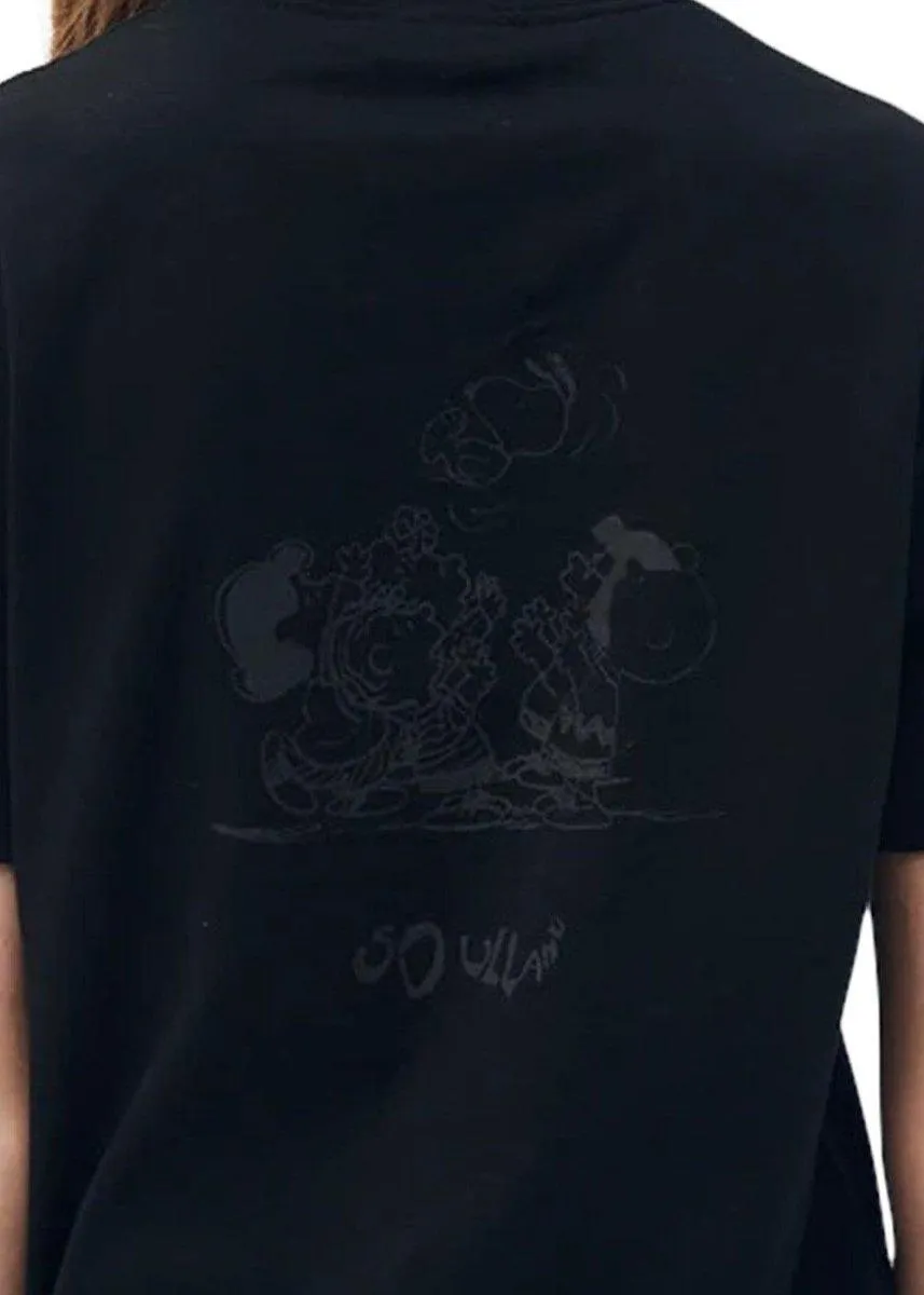 Anya Snoopy sitting T-shirt - Black